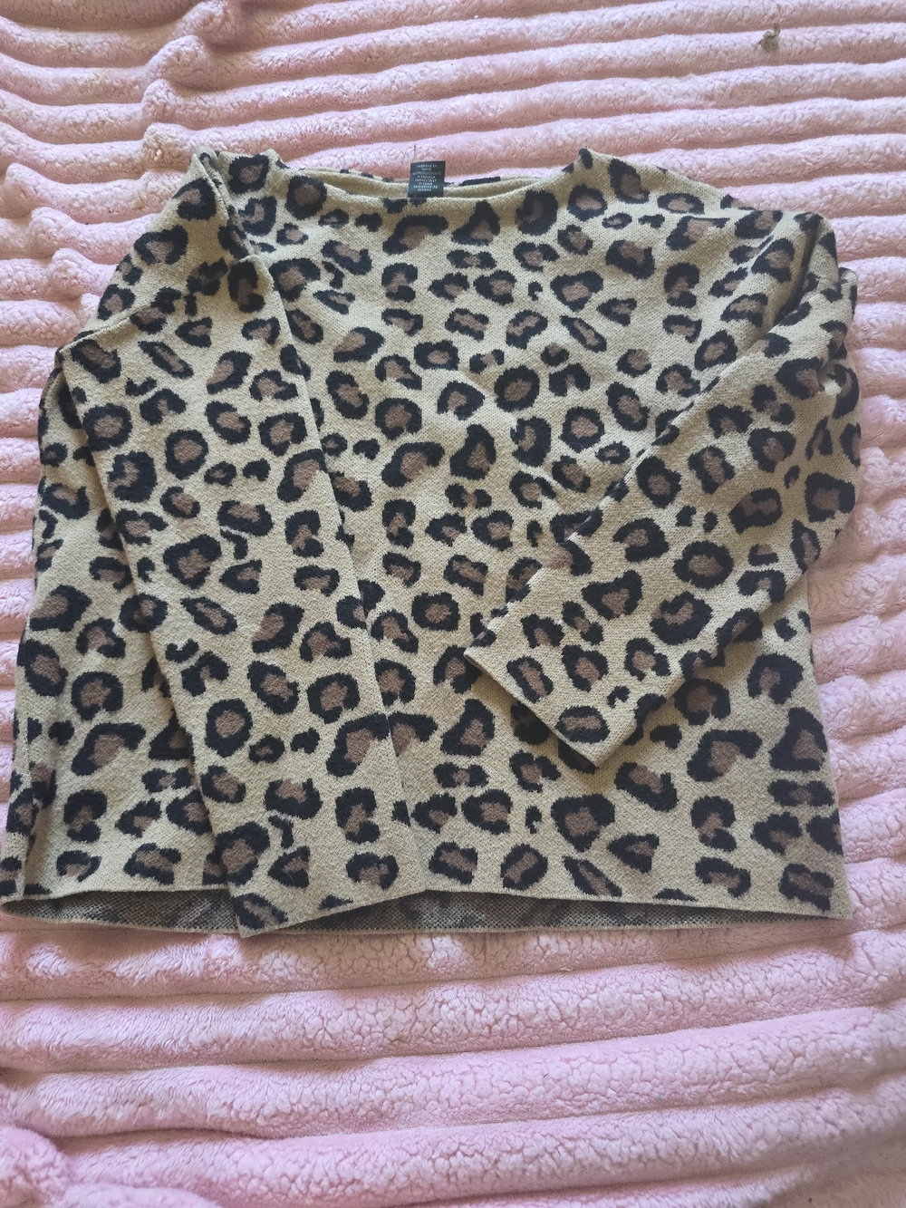 Tahari Leopard Print Crewneck Sweater - Beige and Brown